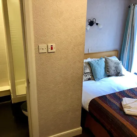 Hotel The White Lion *